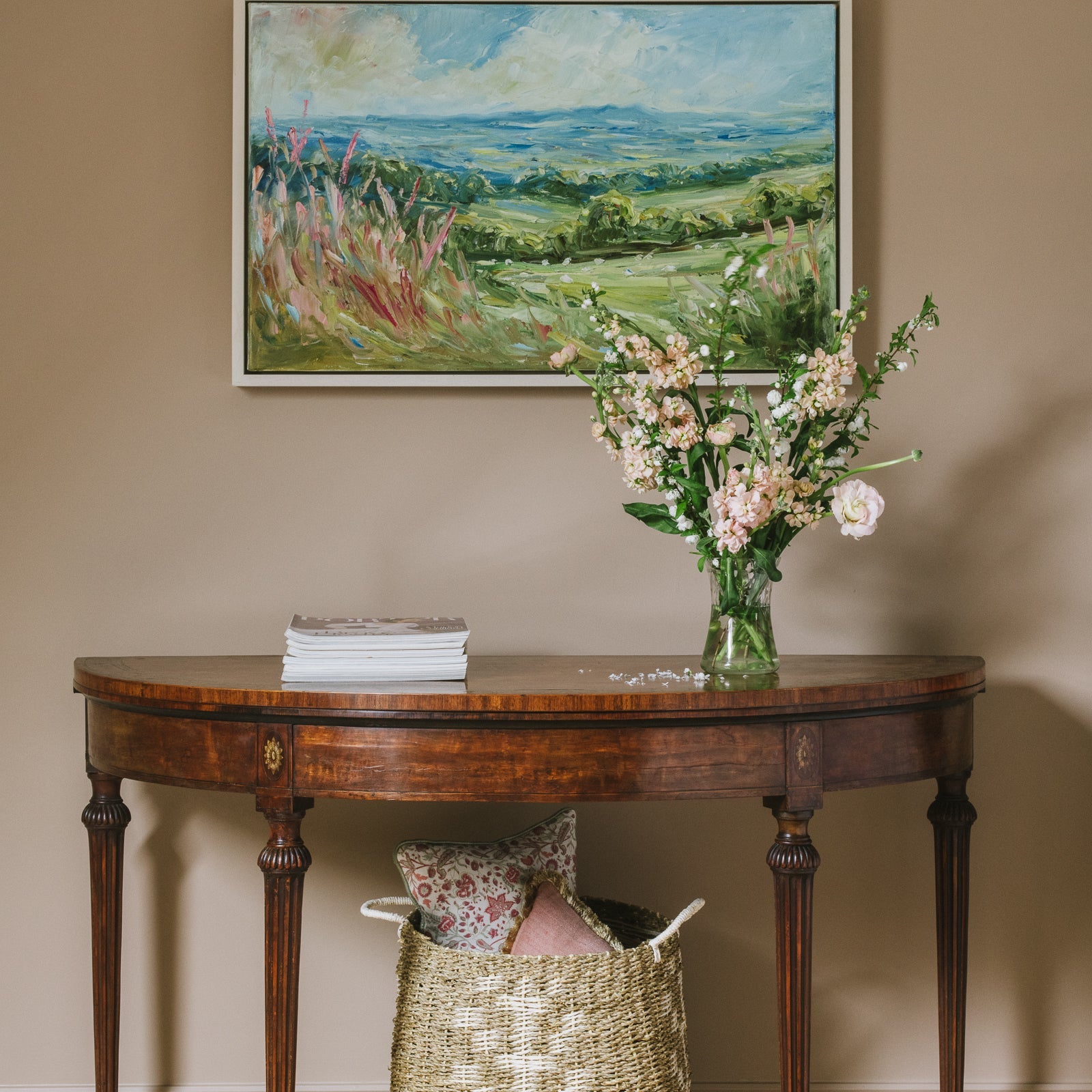 Anboise Notes: Incorporating Art Into Your Interior Design Scheme