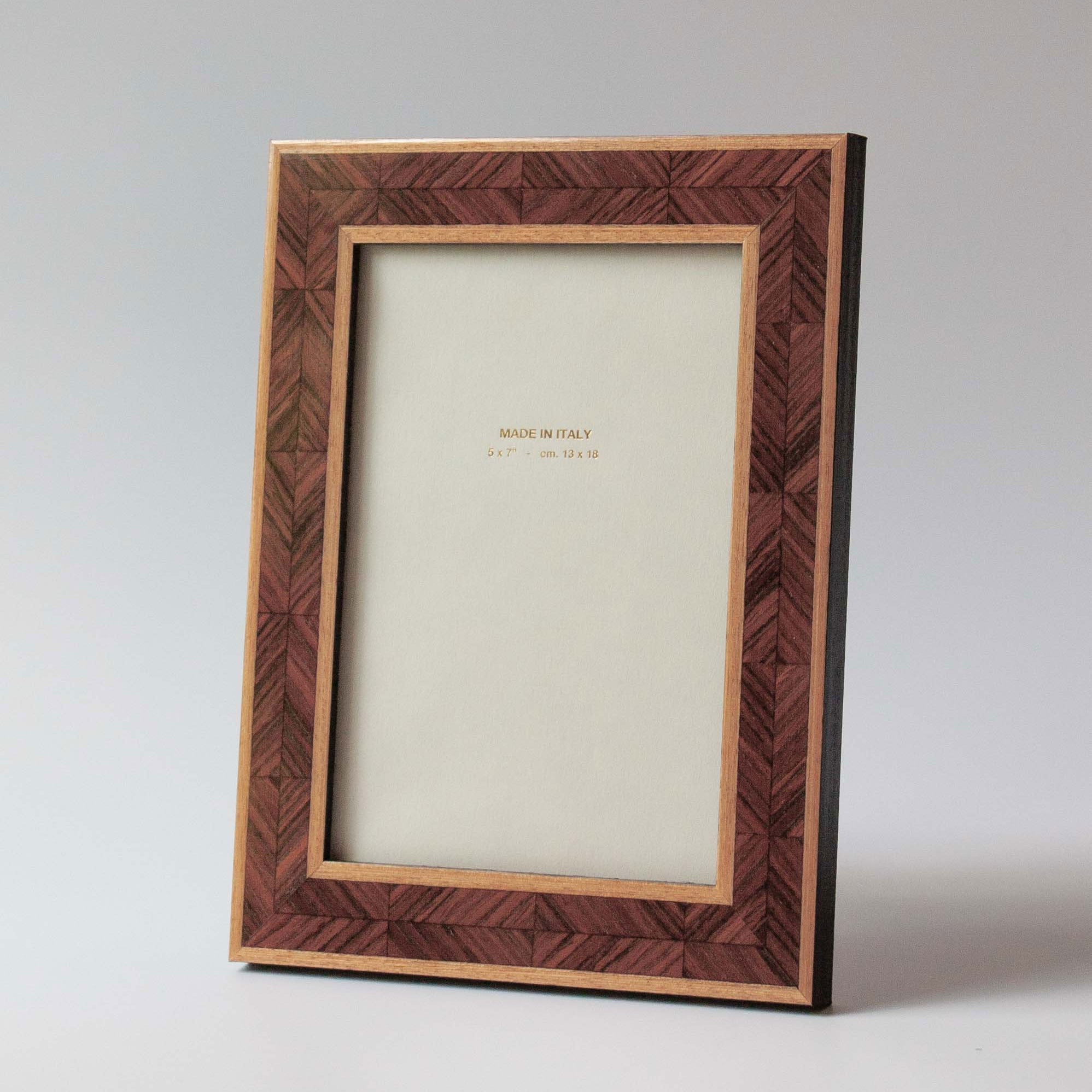 Lacquered walnut herringbone marquetry, this luxury photo frame is handmade for Anboise in Italy