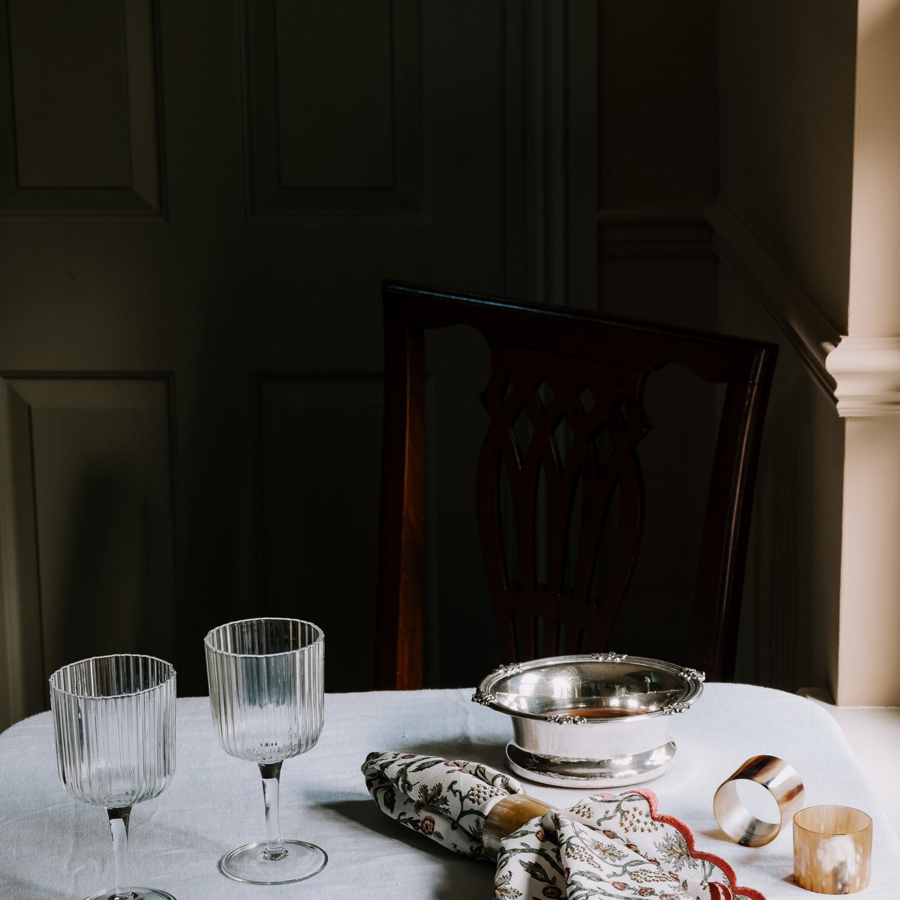 Angela Horn Napkin Ring - Set of 4 | Anboise Accessories