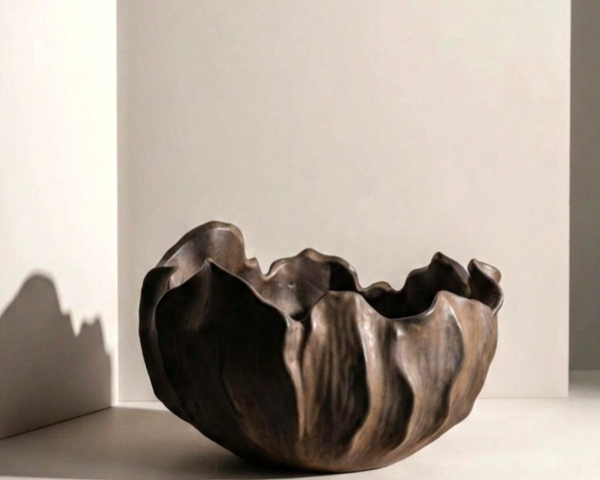 Colette porcelain decorative bowl with sculptural wavy form in rusty tones – Anboise