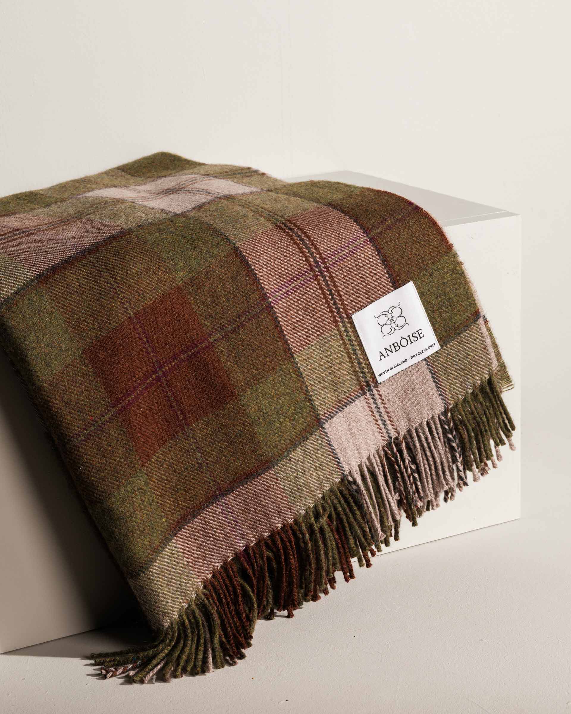 Aylin Merino wool throw – woven in Ireland - Anboise