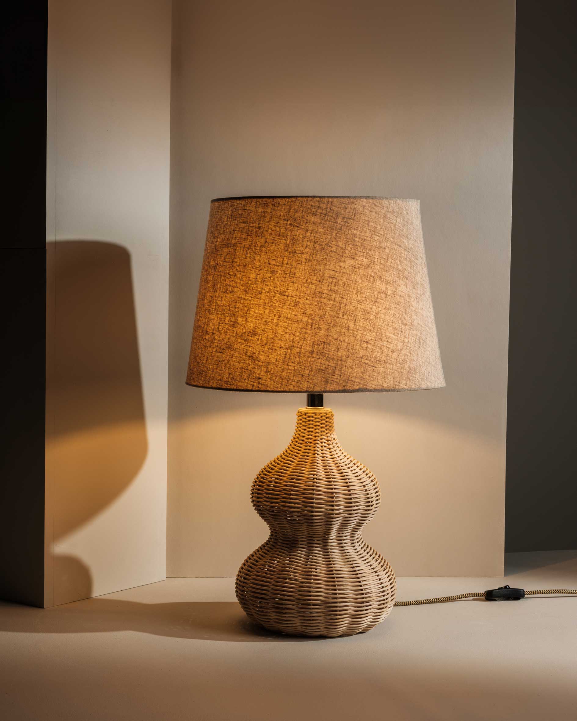 Danielle hand‑woven rattan table lamp with gourd base and linen shade – Anboise