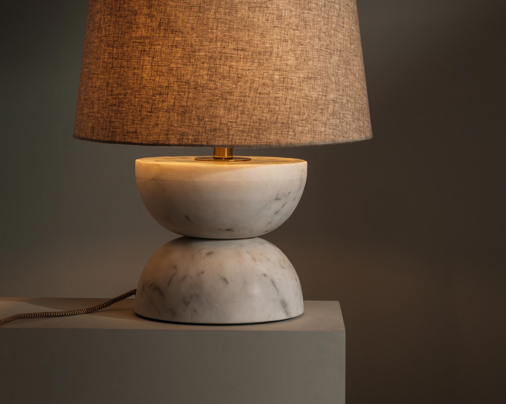 Anboise Emely Marble Table Lamp