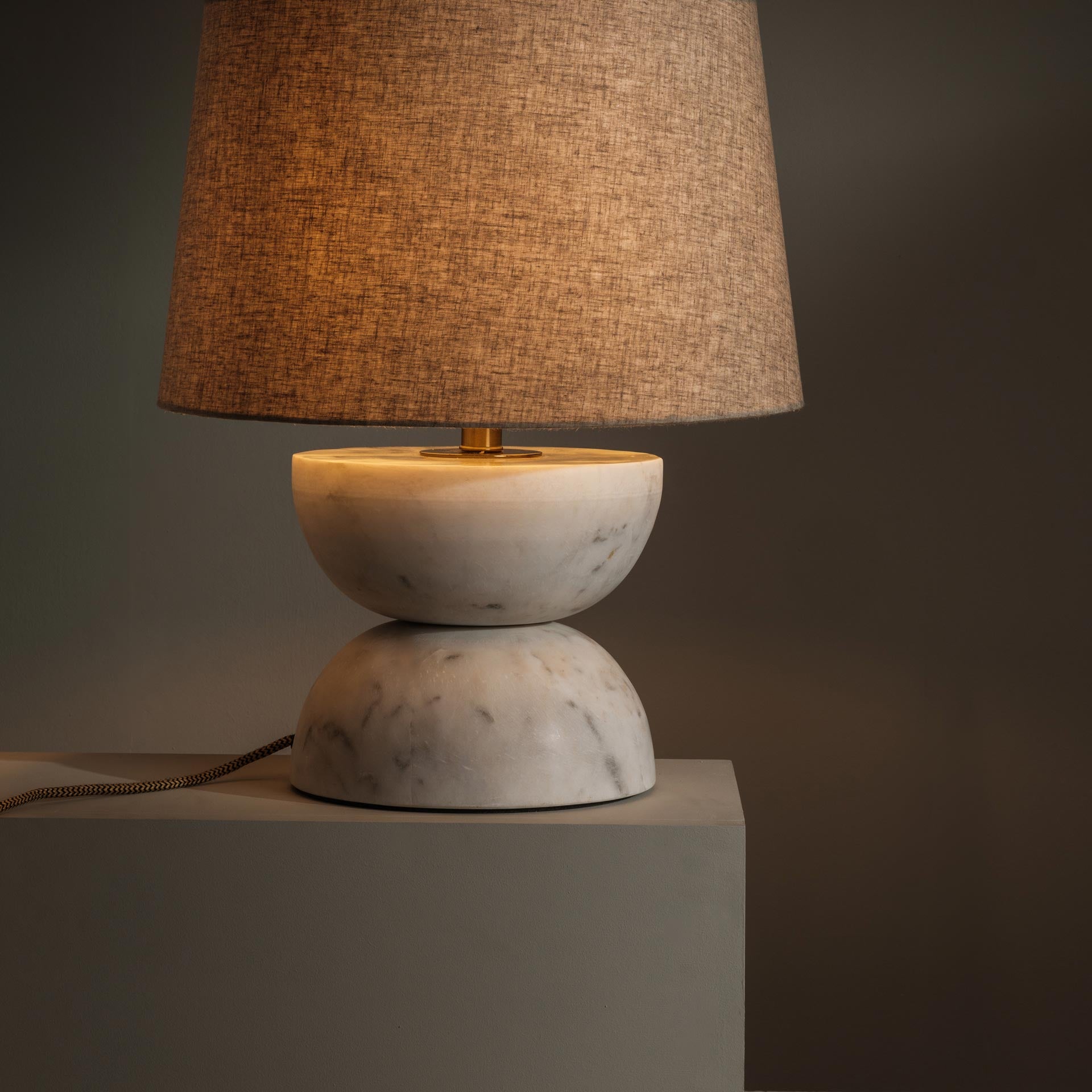 Anboise Emely Marble Table Lamp
