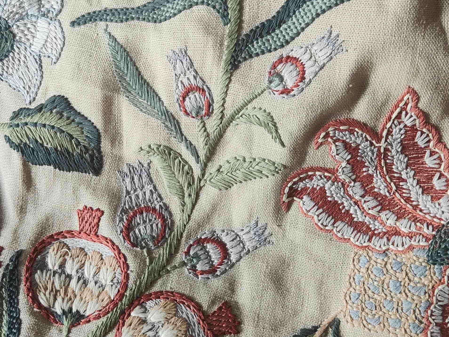 Esme embroidered quilt handmade in England – botanical detailing - Anboise