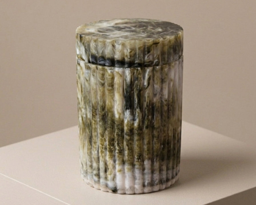 Decorative green resin pot used for bathroom or kitchen storage - Anboise