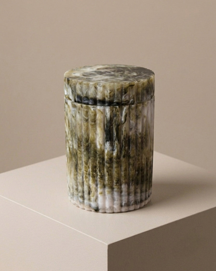 Decorative green resin pot used for bathroom or kitchen storage - Anboise