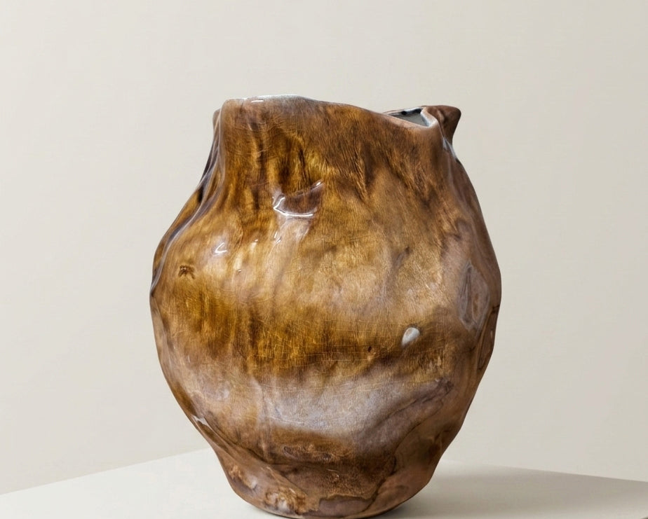 April ceramic vase with sculptural organic form and crackle‑style glaze – Anboise