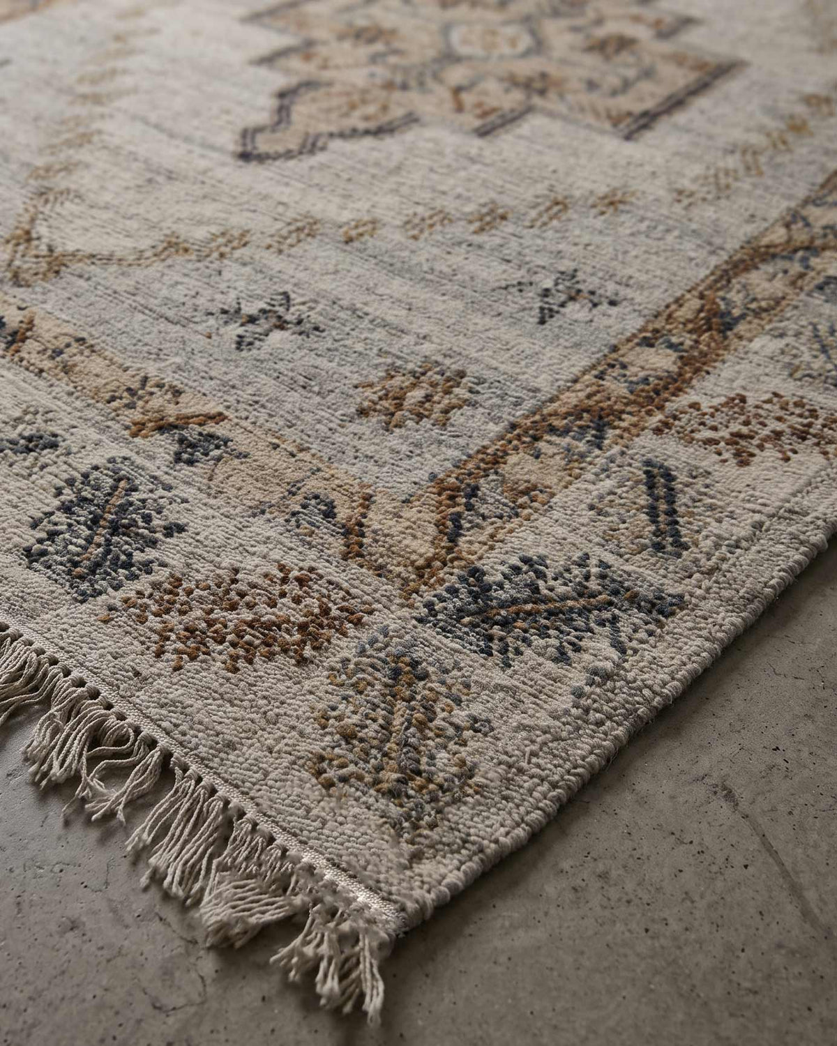 Christina handwoven jute, wool and cotton rug 2m × 3m with natural textural weave | Anboise