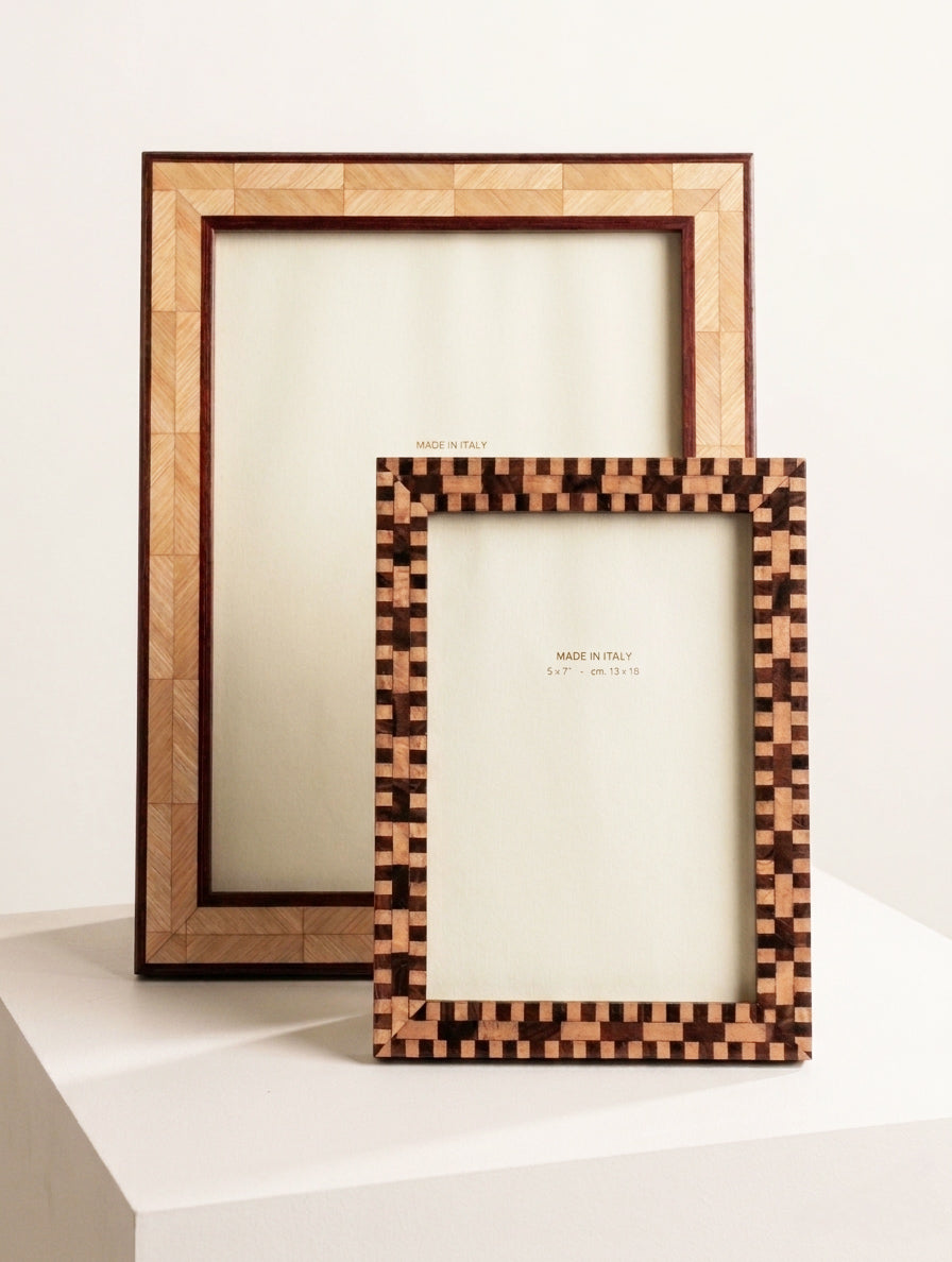 Handmade Italian oak photo frame – landscape