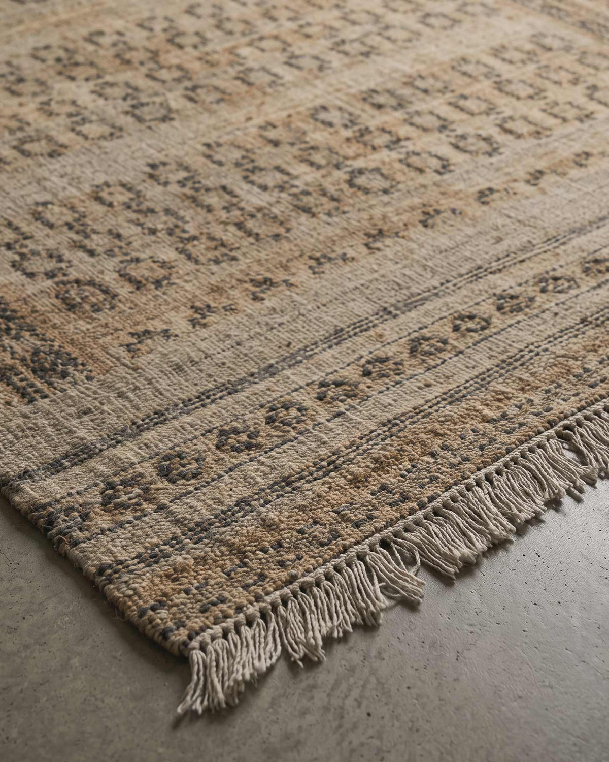 Marissa handwoven wool and jute rug 2m × 3m with natural textural weave | Anboise
