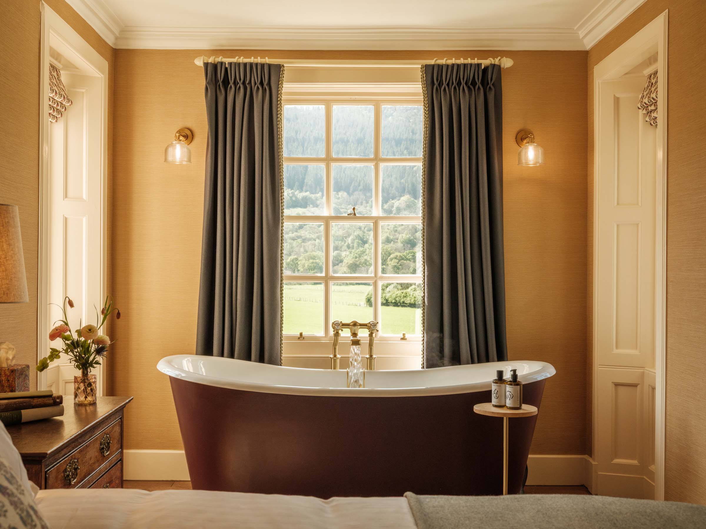 The Fortingall Gift Voucher - Anbôise