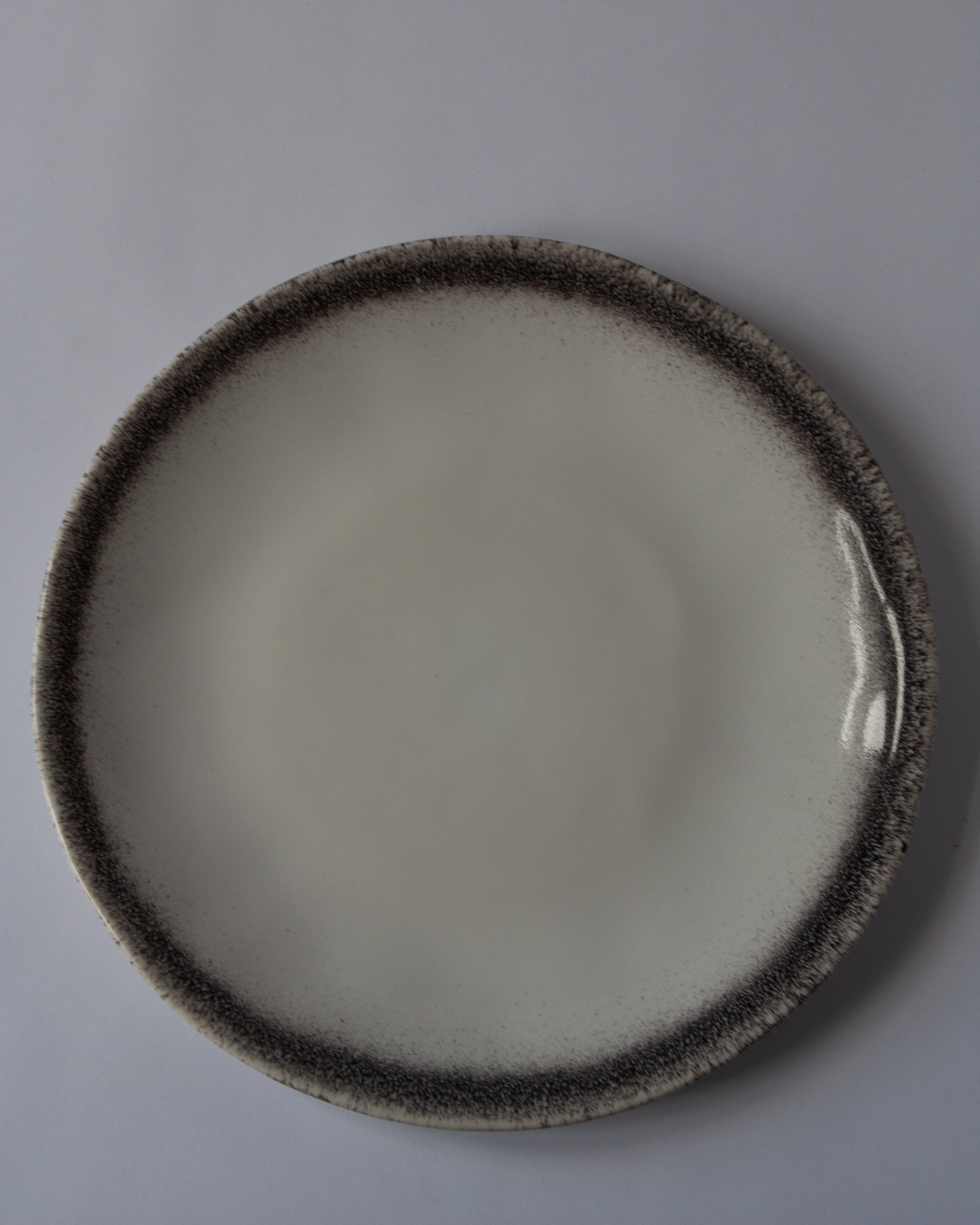 Plato llano gris Athena - Juego de 4