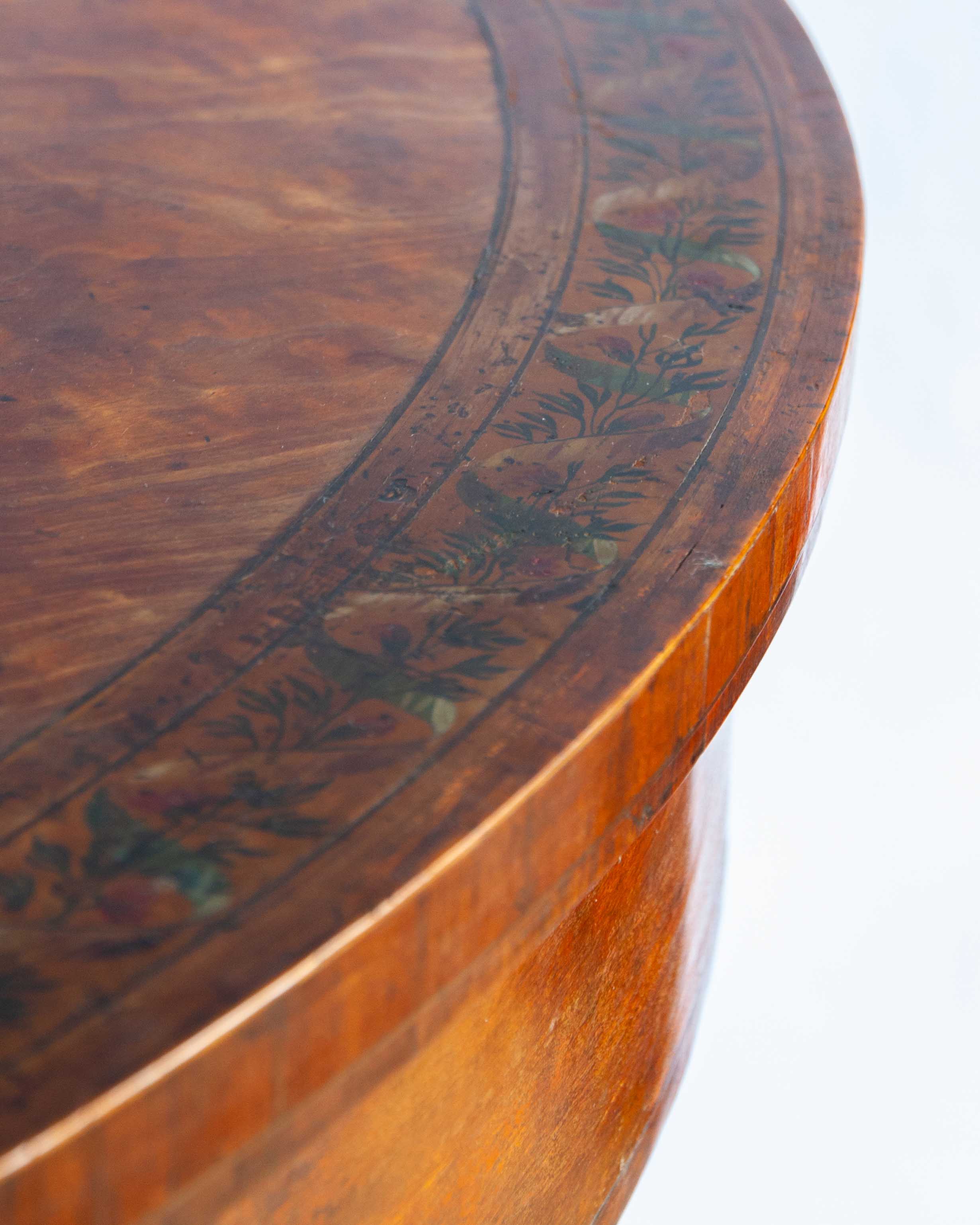 Grande tavolo da gioco in legno satinato