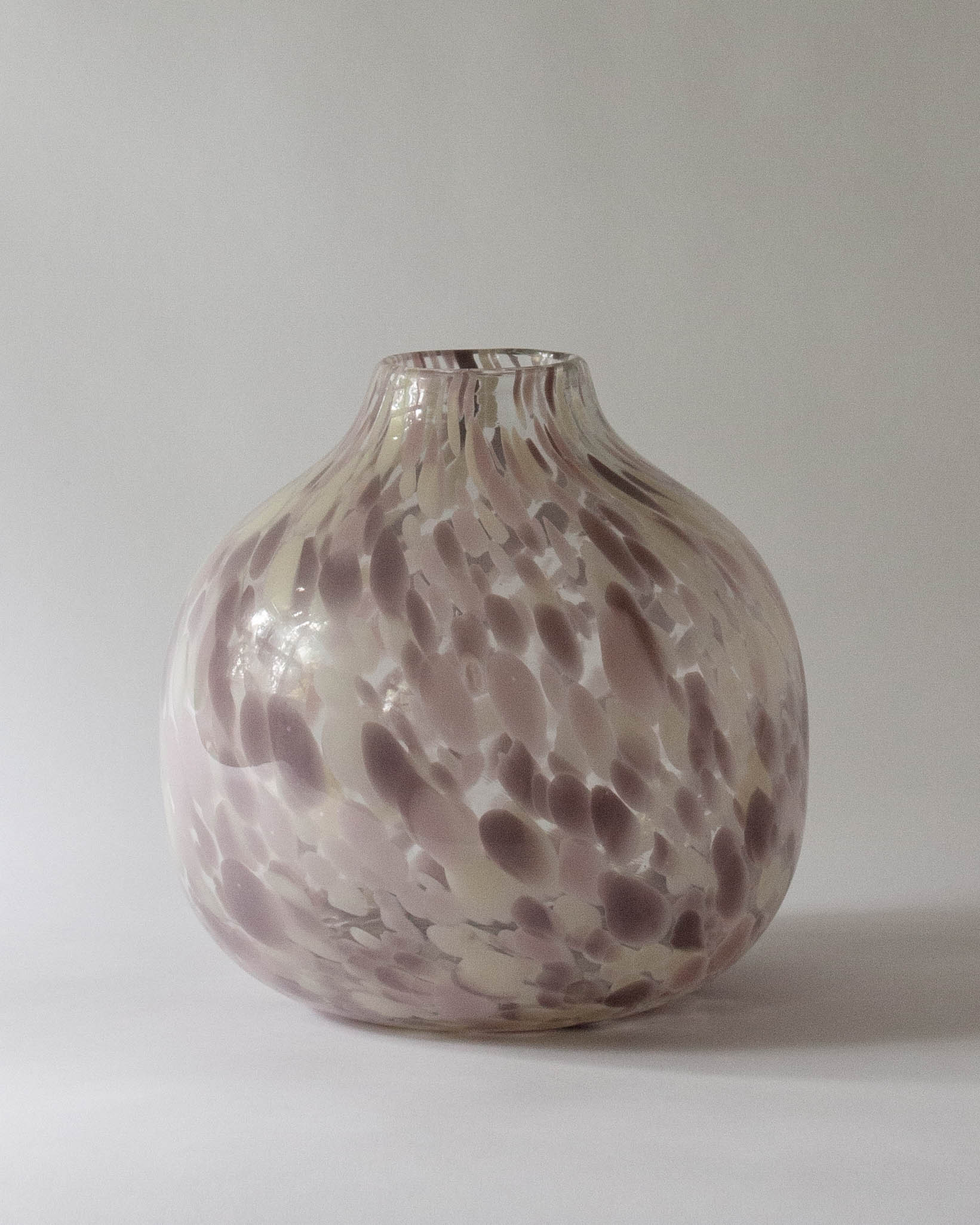 Speckled finish luxury mouth blown vase will | Anboise Accessories