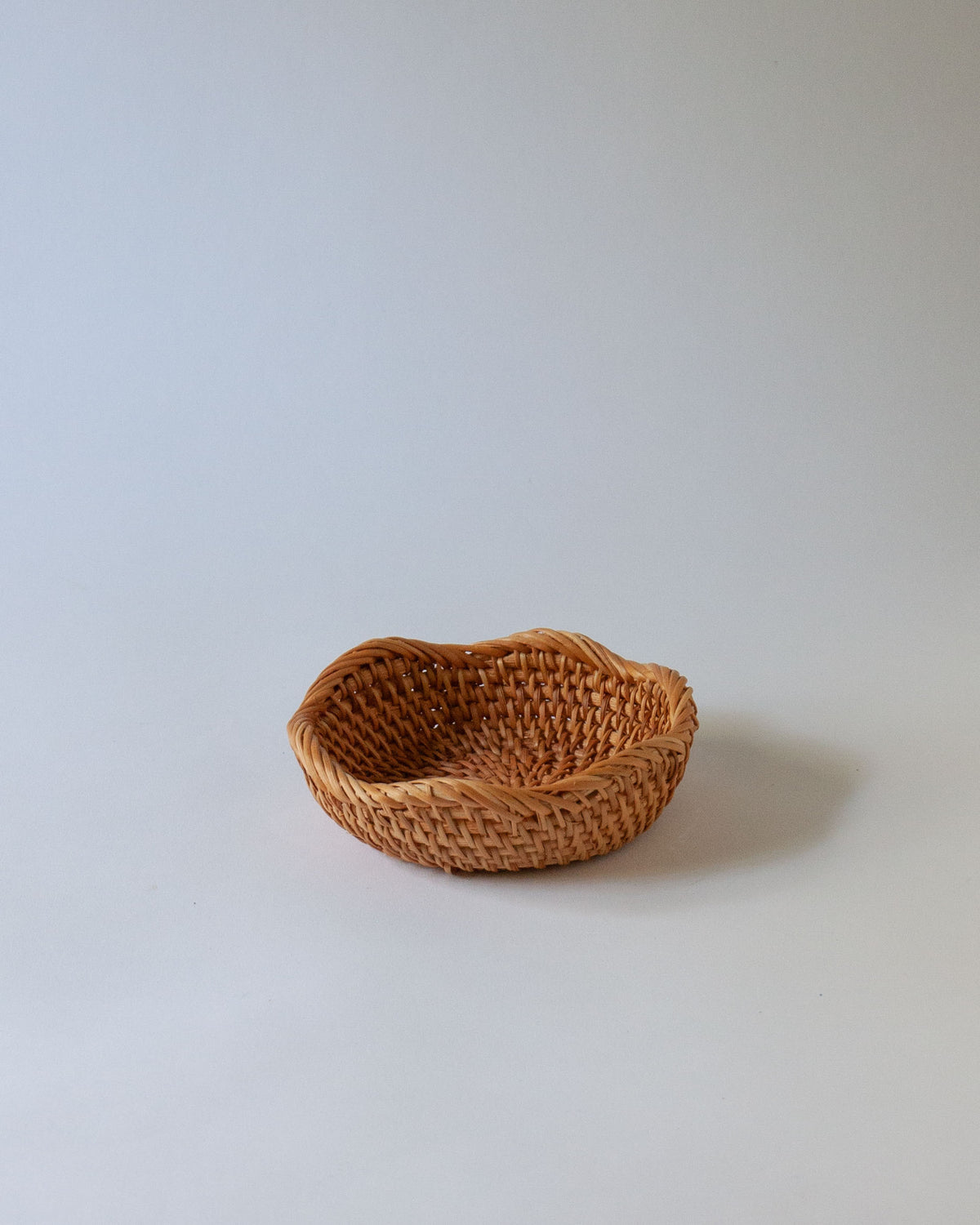 Lena Scalloped Rattan Dish