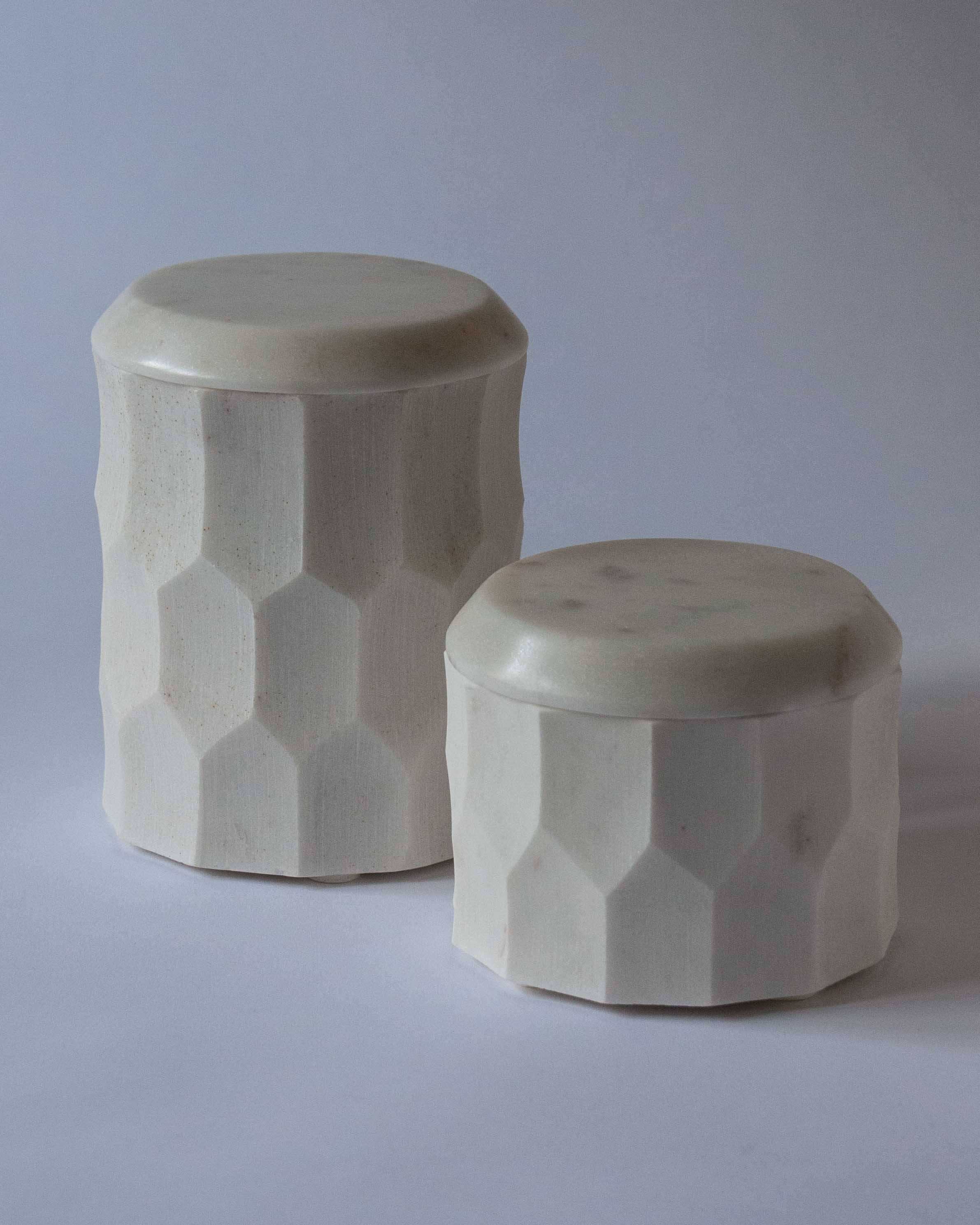Luxury marble pot with lid for desk or bathroom accessories | Anboise 