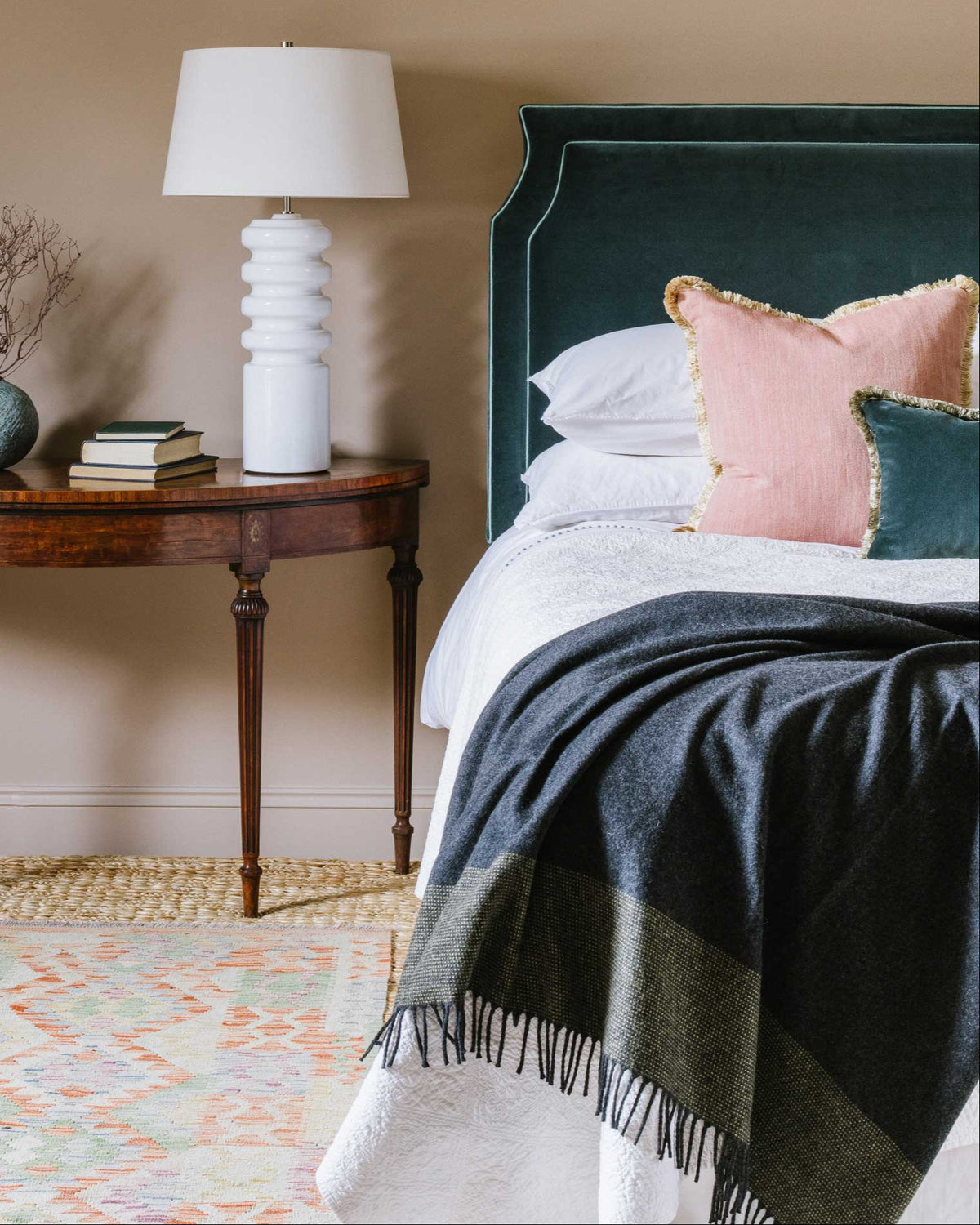 Emersyn Cashmere & Merino Dark Grey Throw