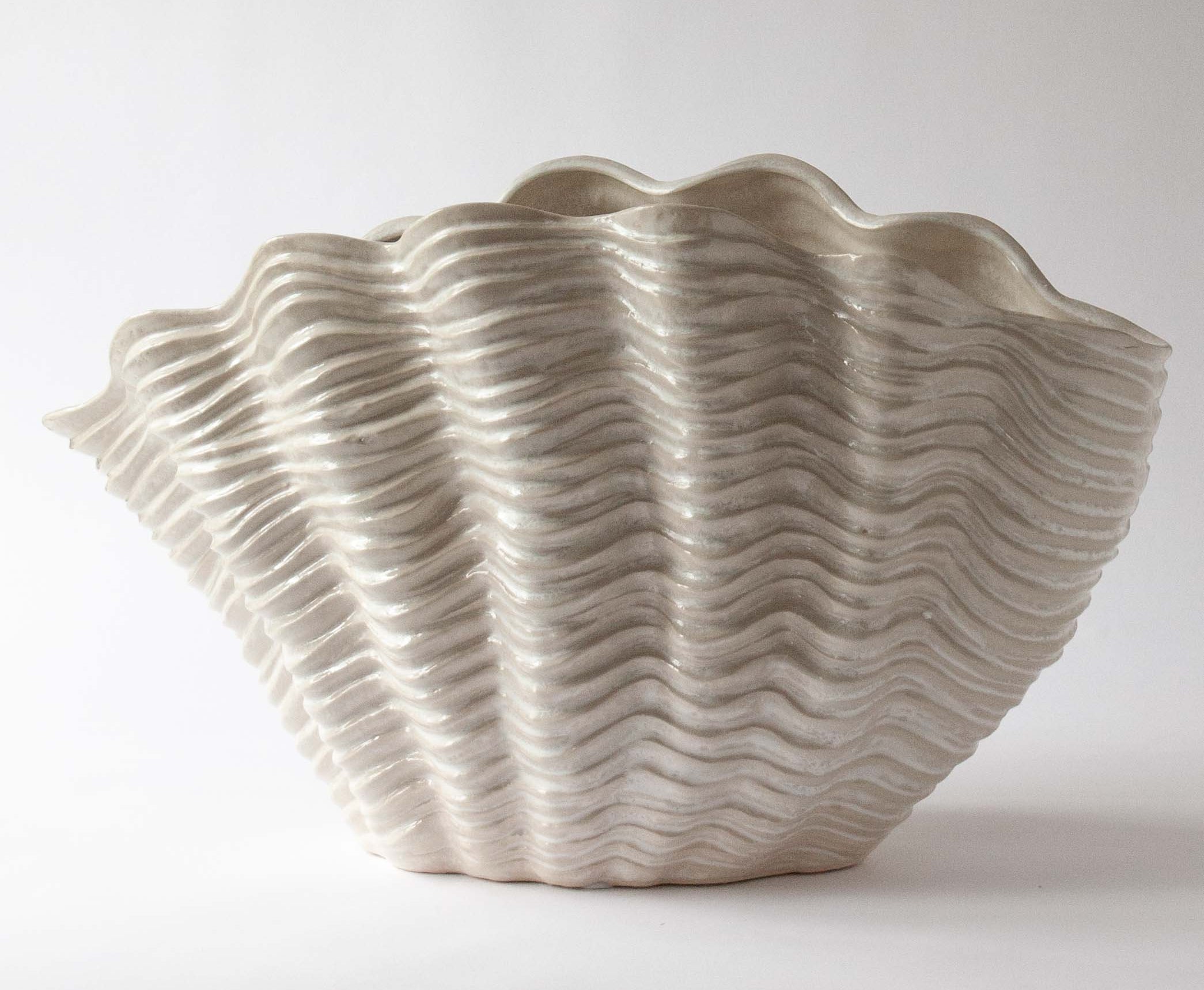 Amina Large Ceramic Shell Vase | Anboise