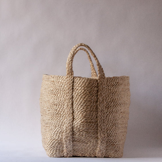 Close‑up of single‑plait jute weave - Anboise