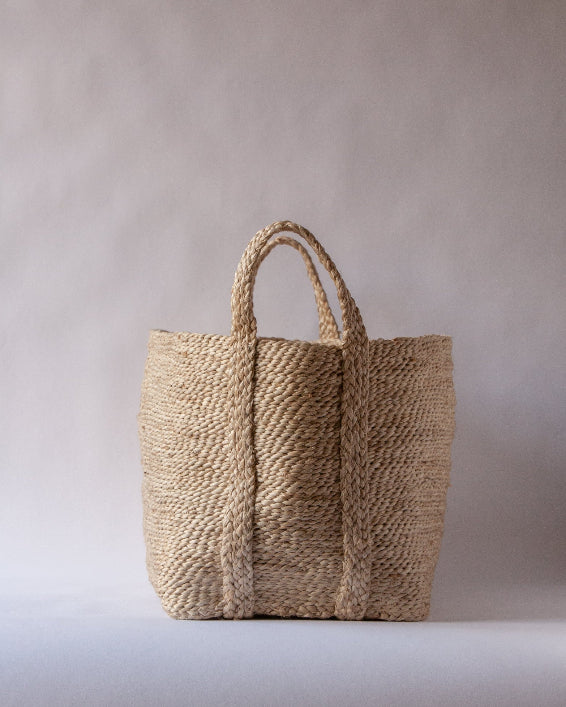 Close‑up of single‑plait jute weave - Anboise