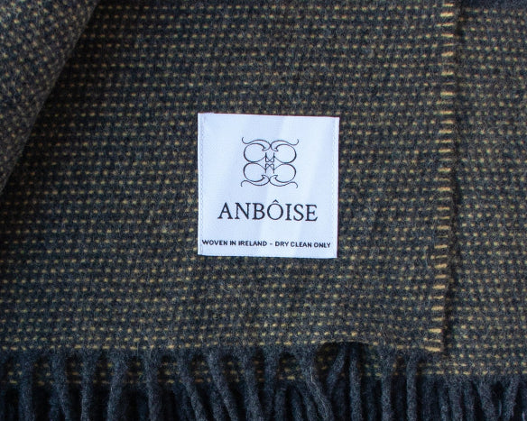 Close‑up of Cashmere–Merino weave and soft texture - Anboise