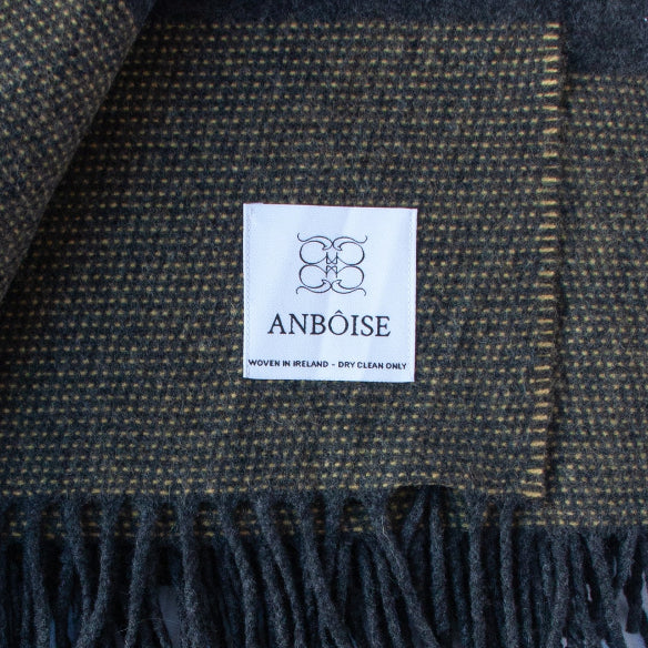 Close‑up of Cashmere–Merino weave and soft texture - Anboise