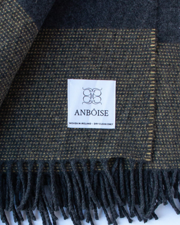 Close‑up of Cashmere–Merino weave and soft texture - Anboise