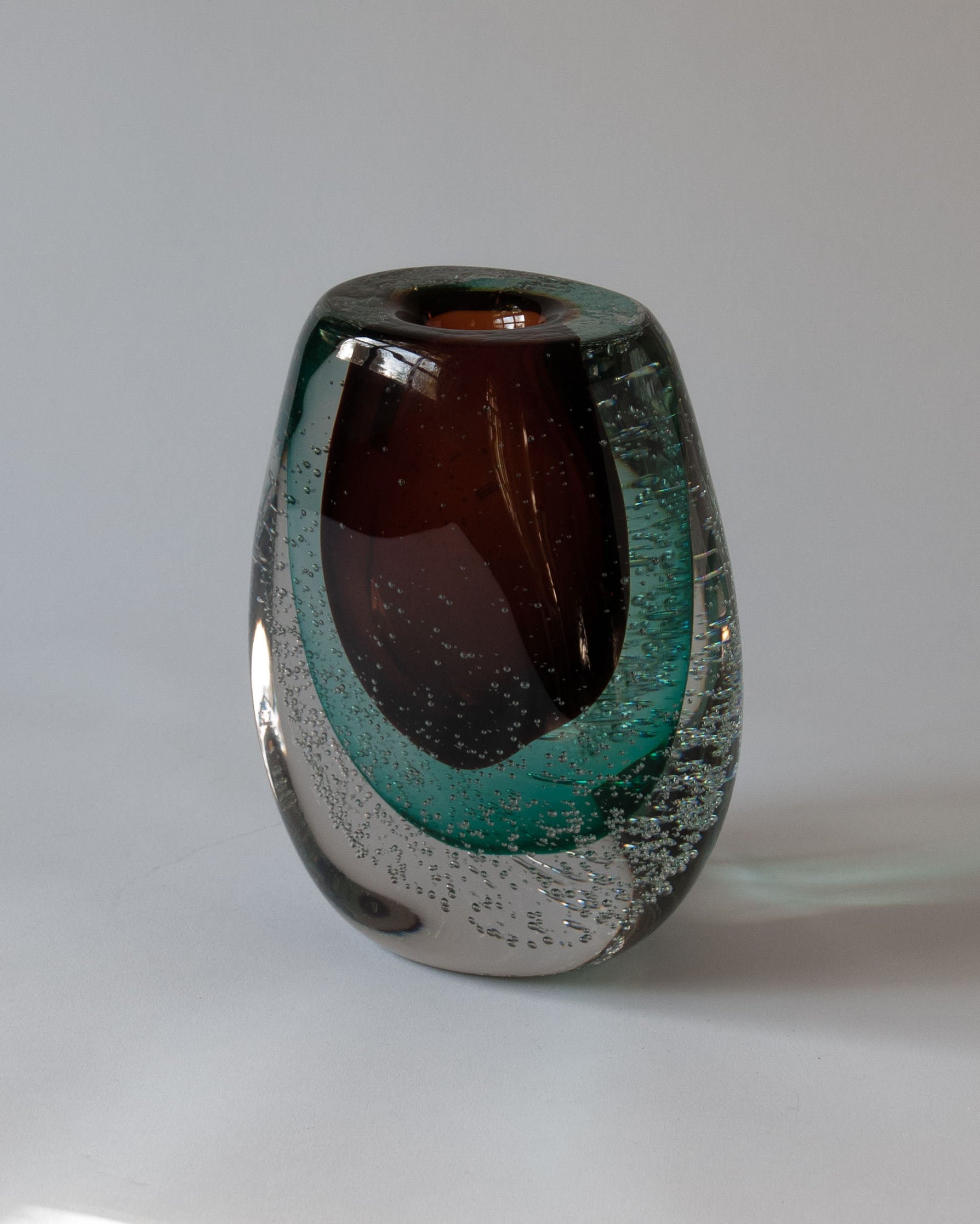 Amiyah Mouth Blown Decorative Glass Vase