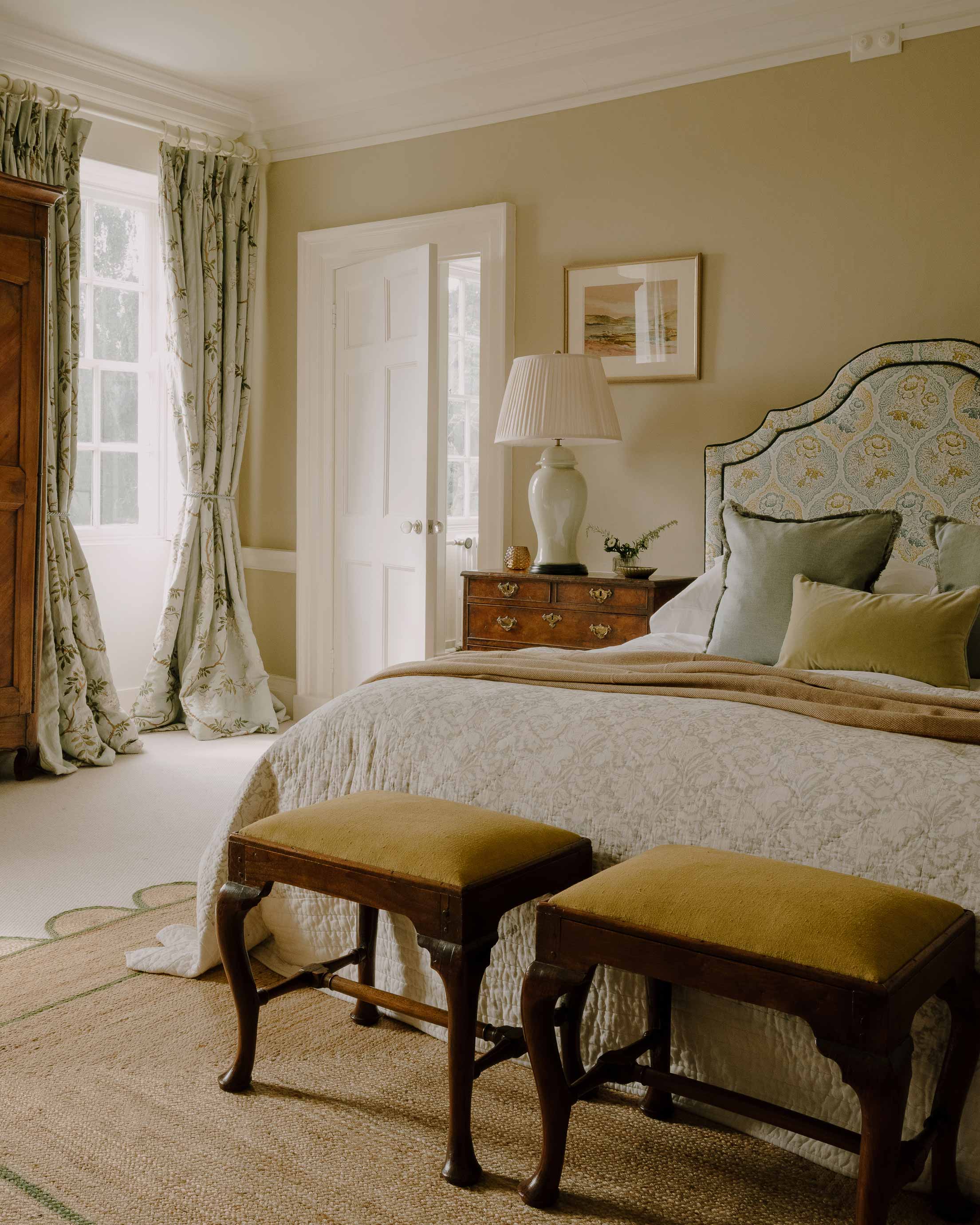 Sculptural upholstered headboard styled in bedroom – Anboise