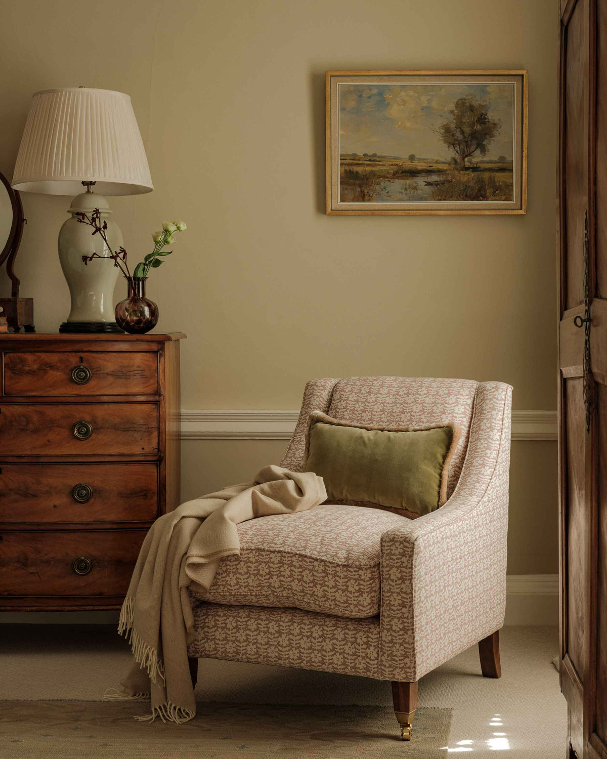 Vannes Armchair
