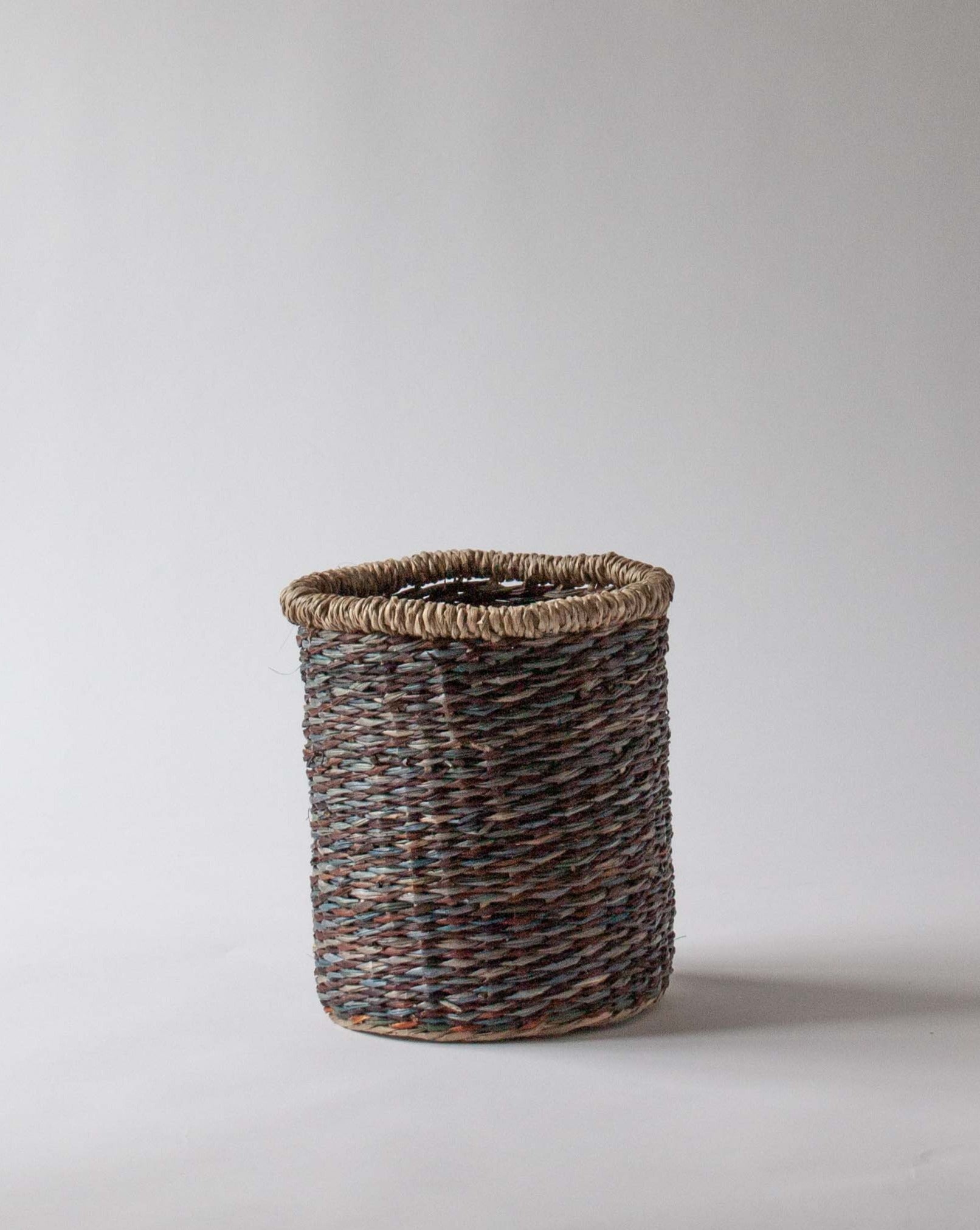 Leia hand‑woven seagrass basket – decorative planter - Anboise

