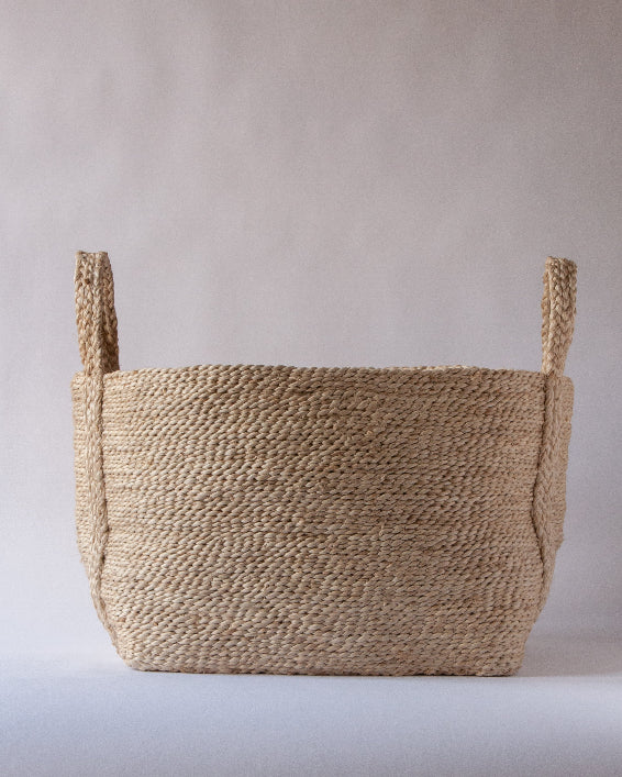 Close‑up of single‑plait jute weave - Anboise