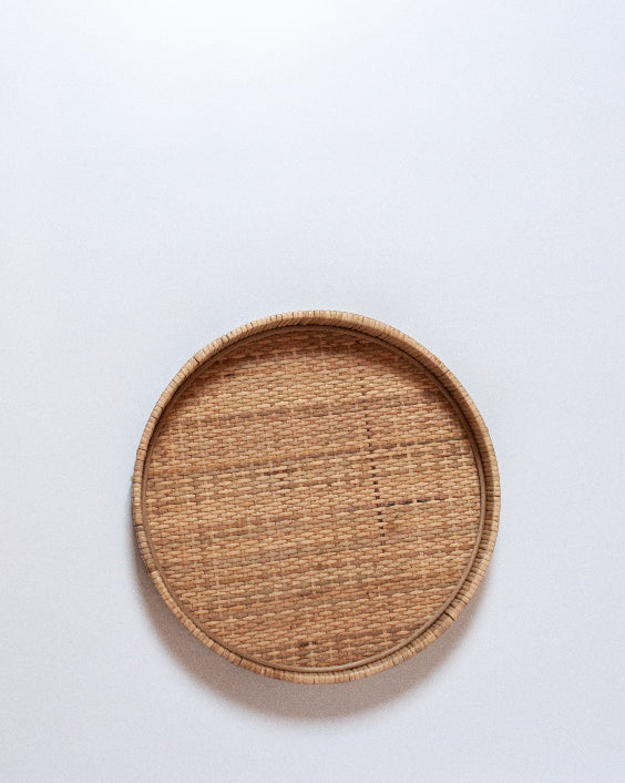 Close‑up of woven rattan texture and braided edge - Anboise