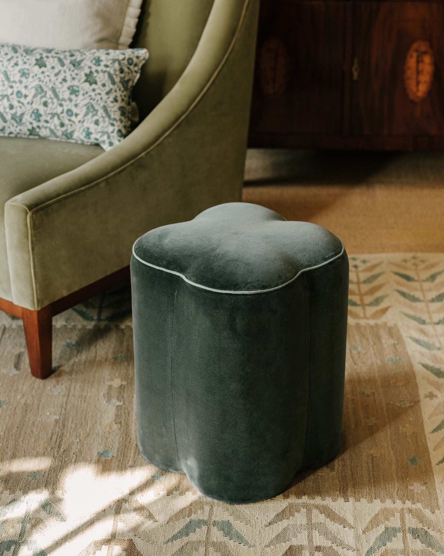 The luxury bespoke Quatrefoil Stool is handmade in the UK | Anboise